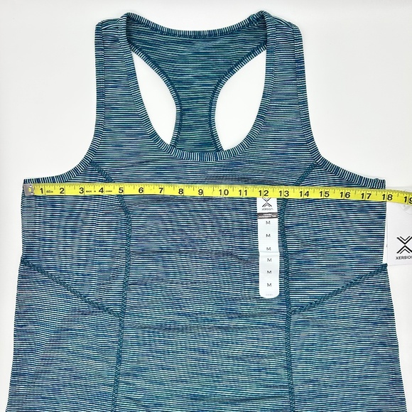 Xersion Women’s Blue Green Active Scoop Neck Sleeveless Tank Top Size S M L XL - Picture 7 of 11